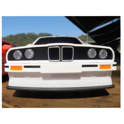 RC Drift Car 1/16 2.4Ghz Radio Control 4WD Race Car 30Km 2 Rechargeable Batteries White
